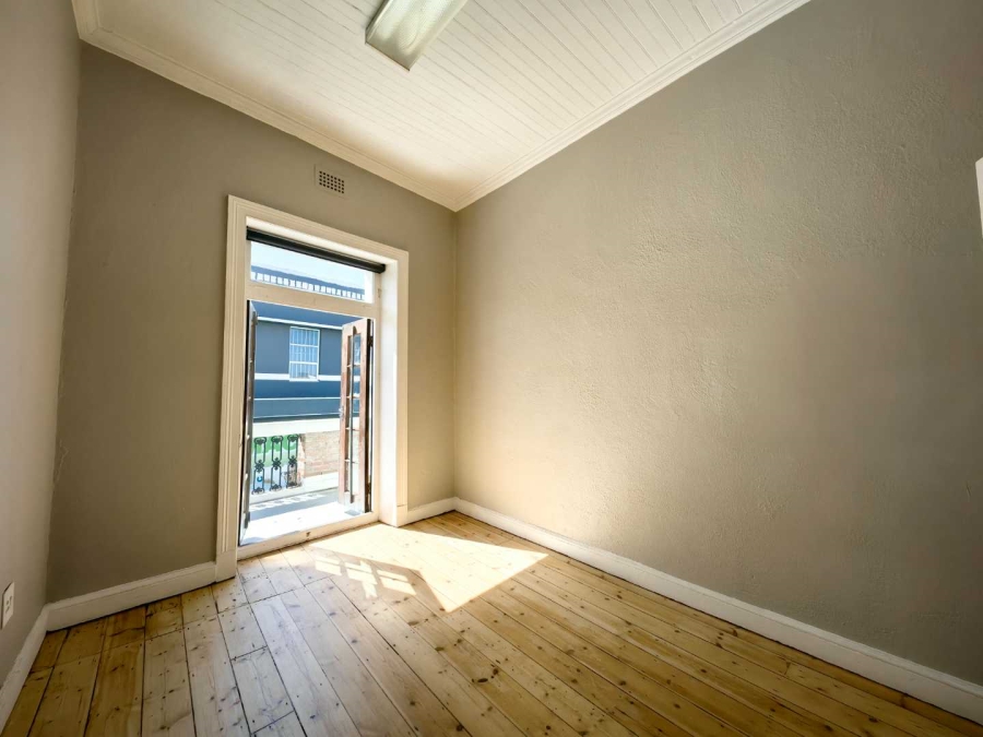 To Let commercial Property for Rent in Wynberg Western Cape